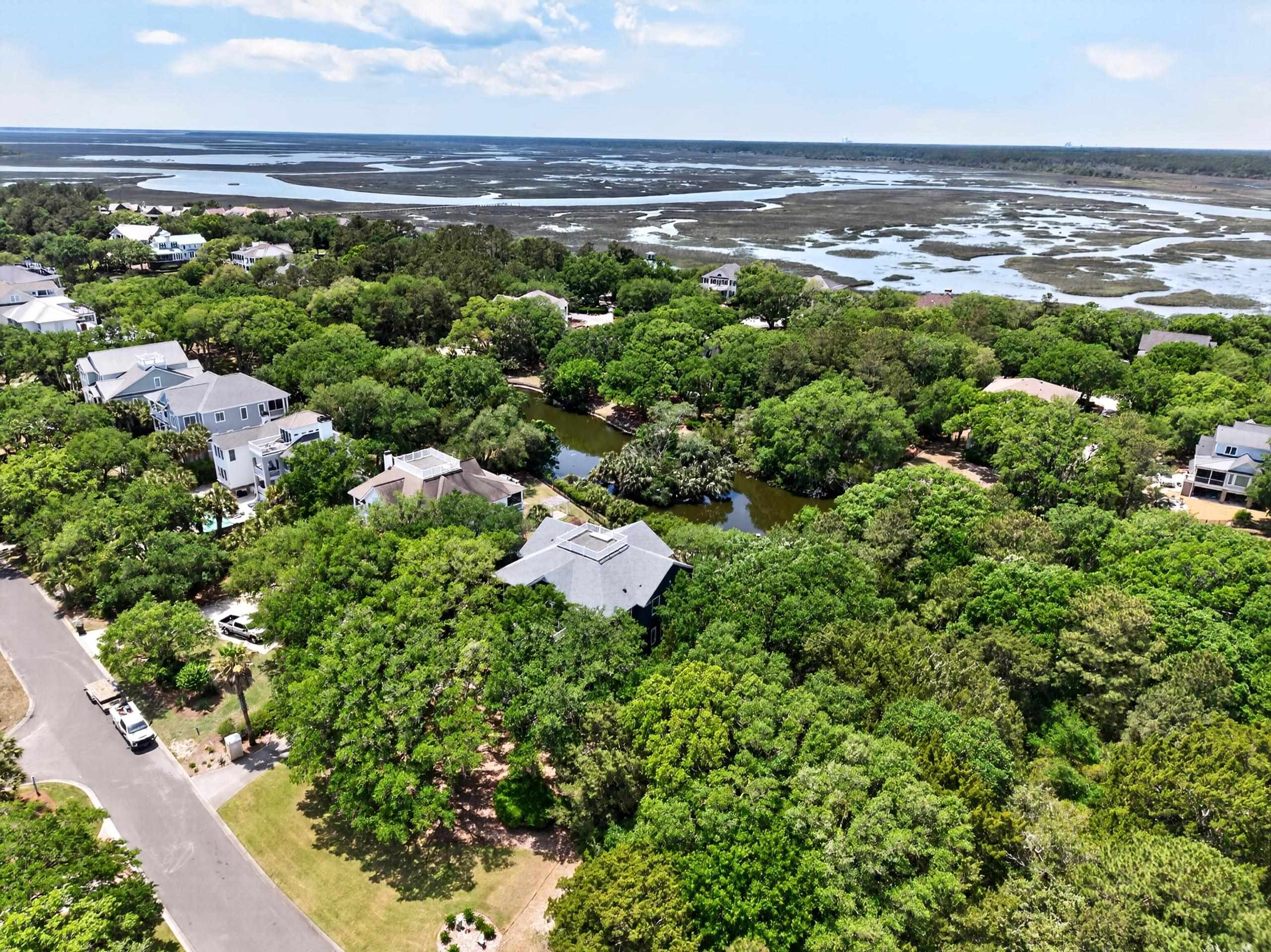 122 Sea Island Dr.