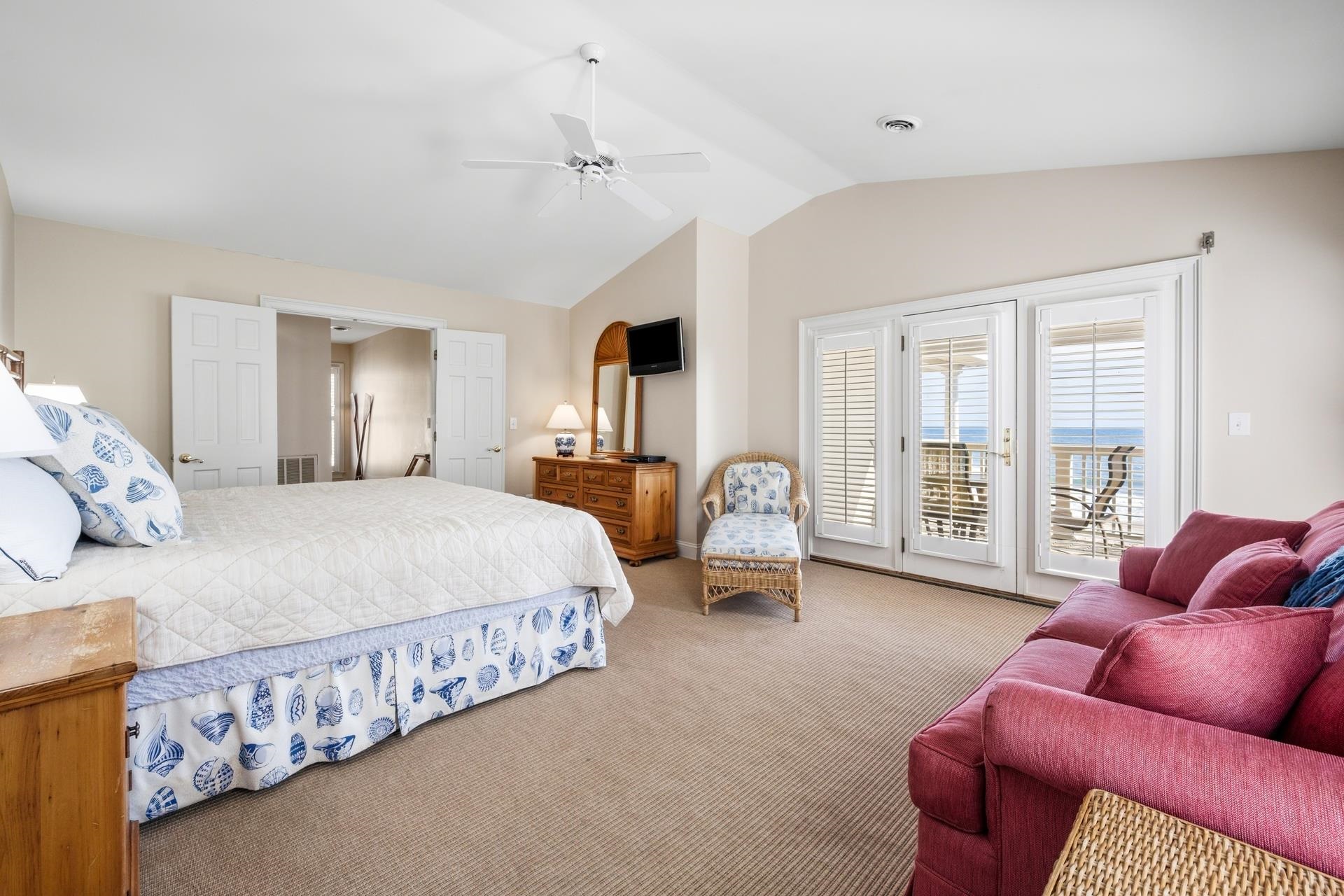 324 Sea Oats Circle