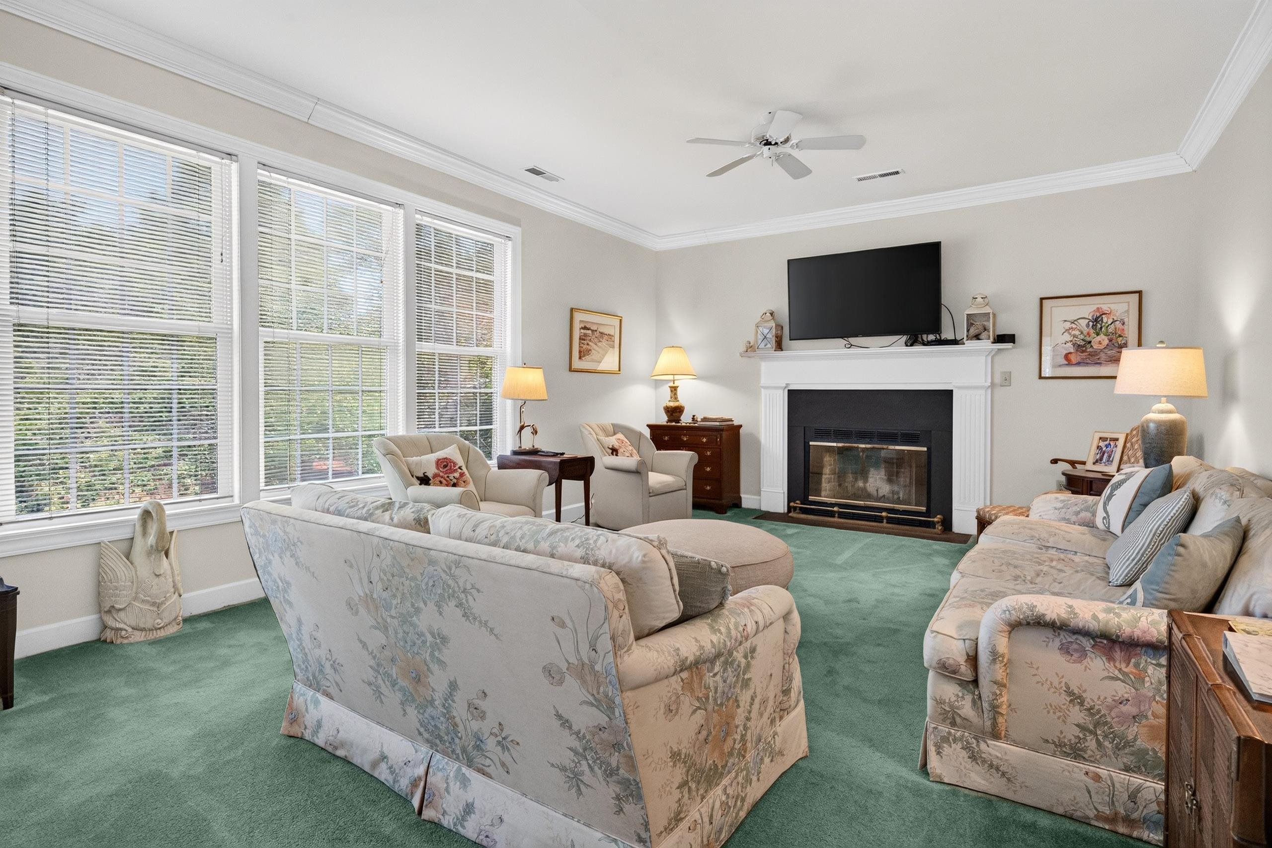 737 Bonnyneck Dr. Unit: 26