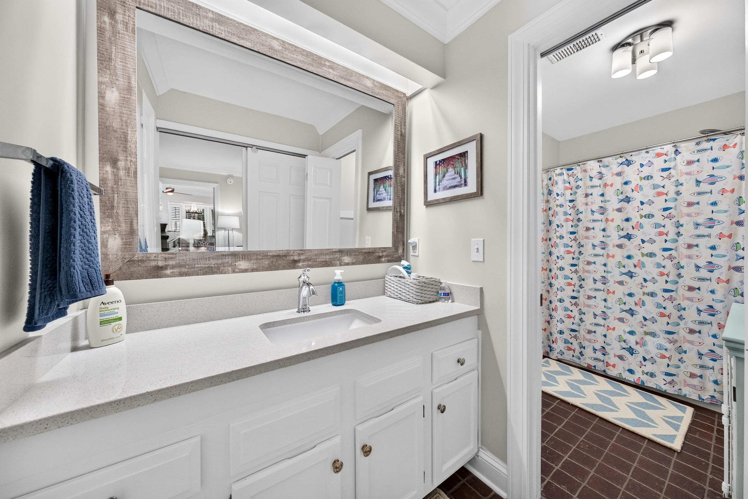 4999 Highway 17 Business Unit: 302