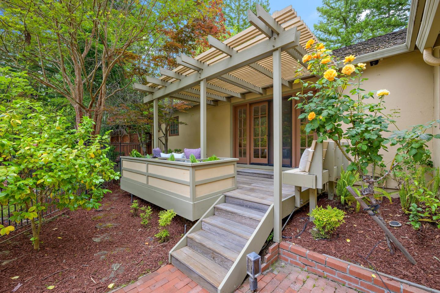 18586 Rancho Las Cimas WAY