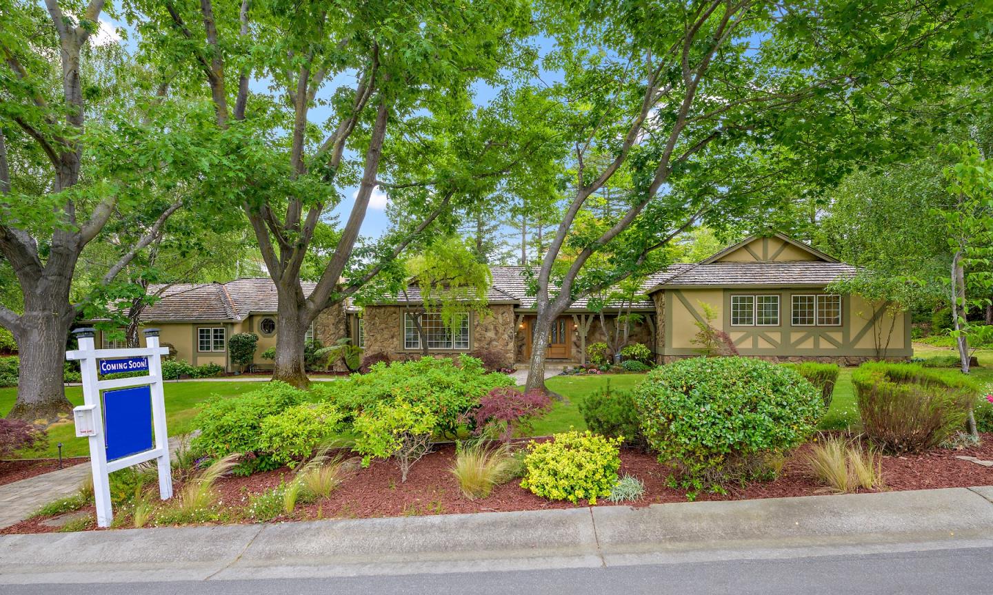 18586 Rancho Las Cimas WAY