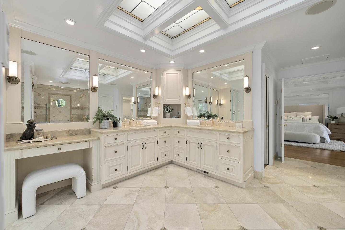 18586 Rancho Las Cimas WAY