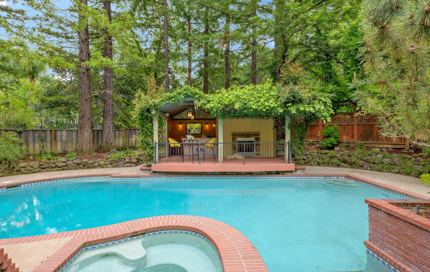 18586 Rancho Las Cimas WAY