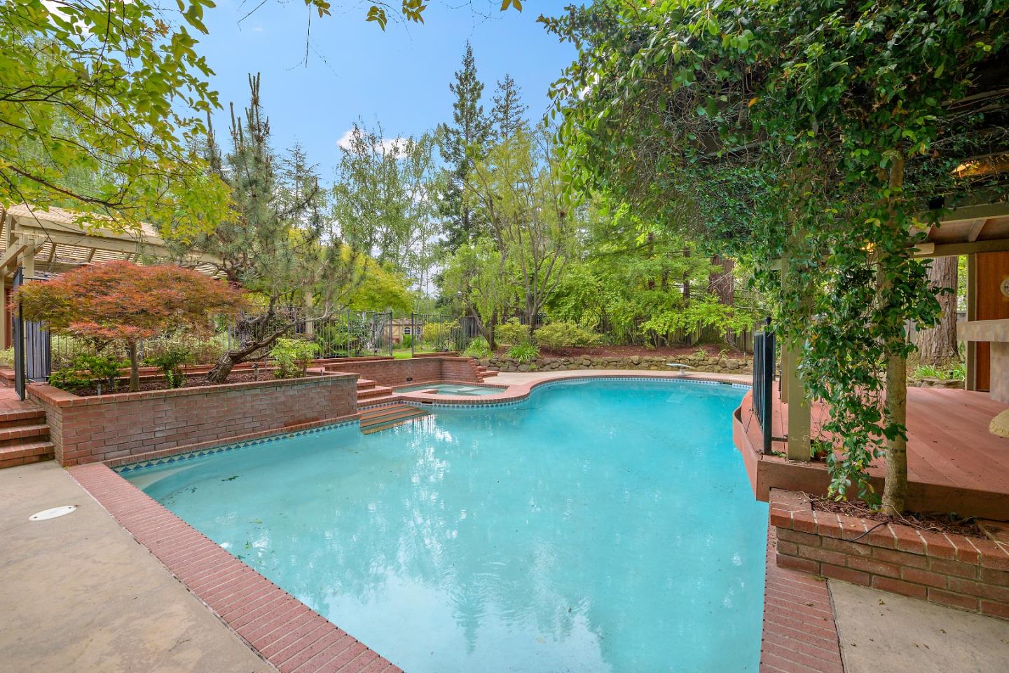 18586 Rancho Las Cimas WAY