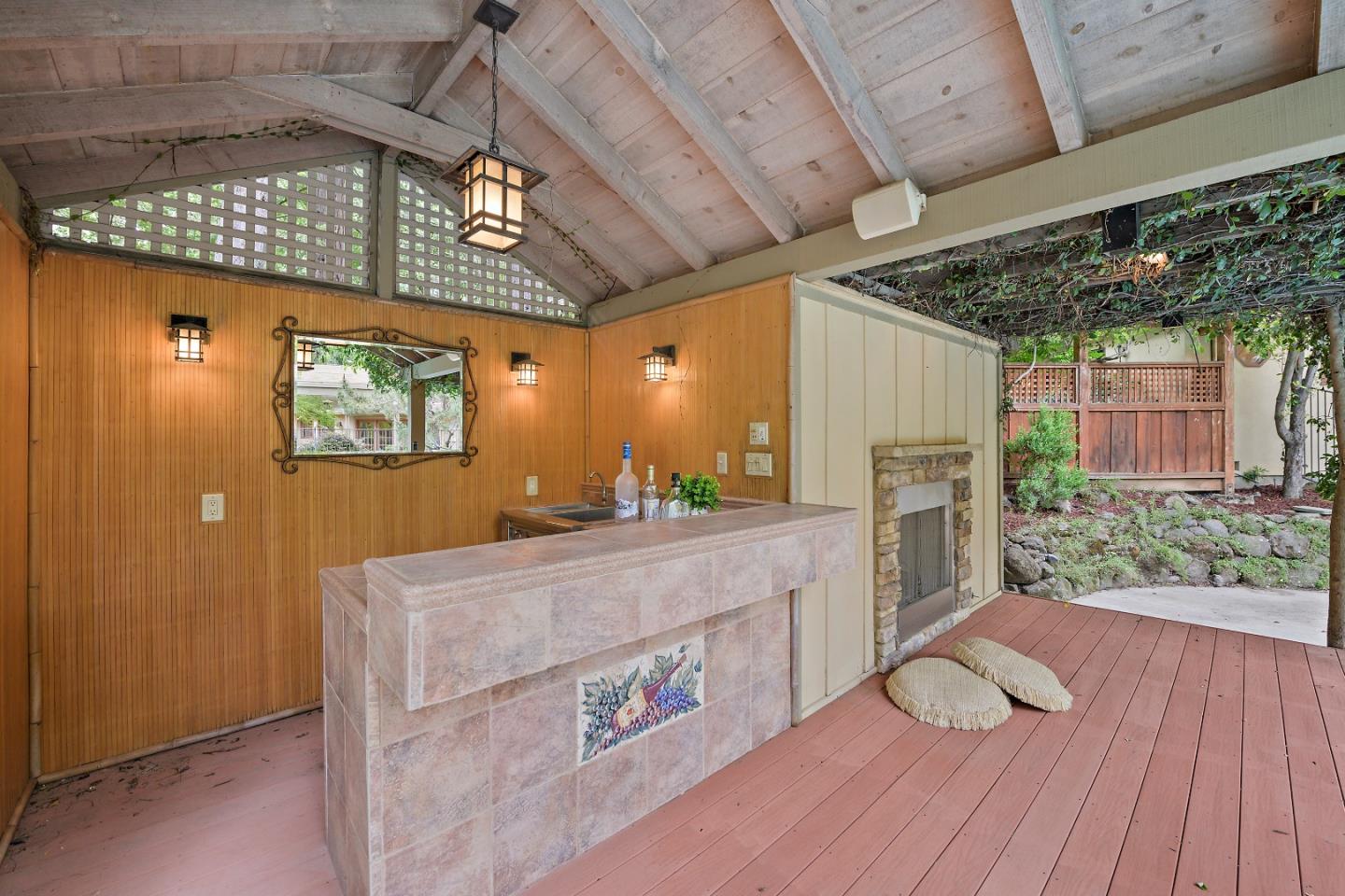 18586 Rancho Las Cimas WAY