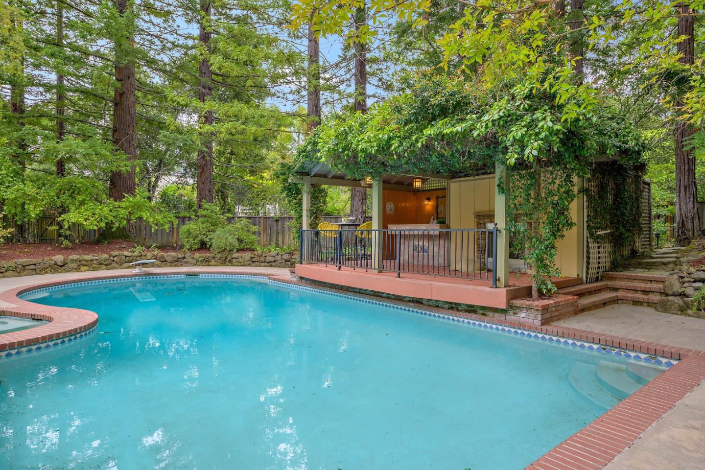 18586 Rancho Las Cimas WAY