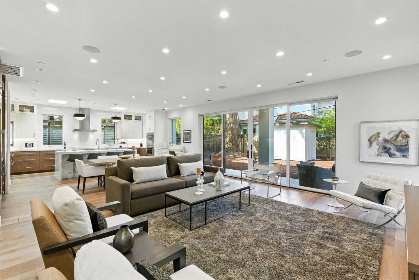 2200 Saint Francis Drive