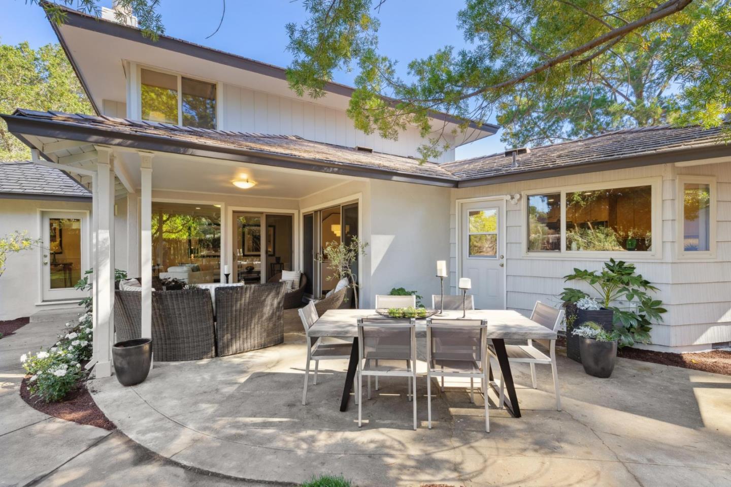 130 Garland Way
