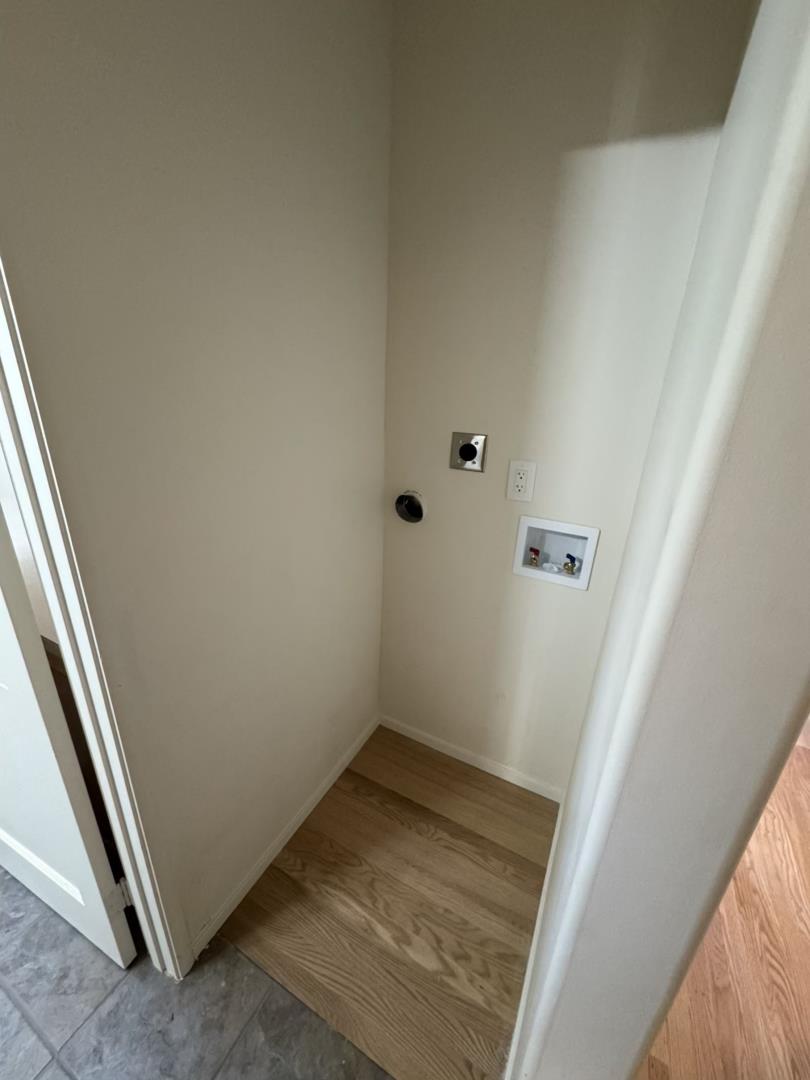130 Garland Way