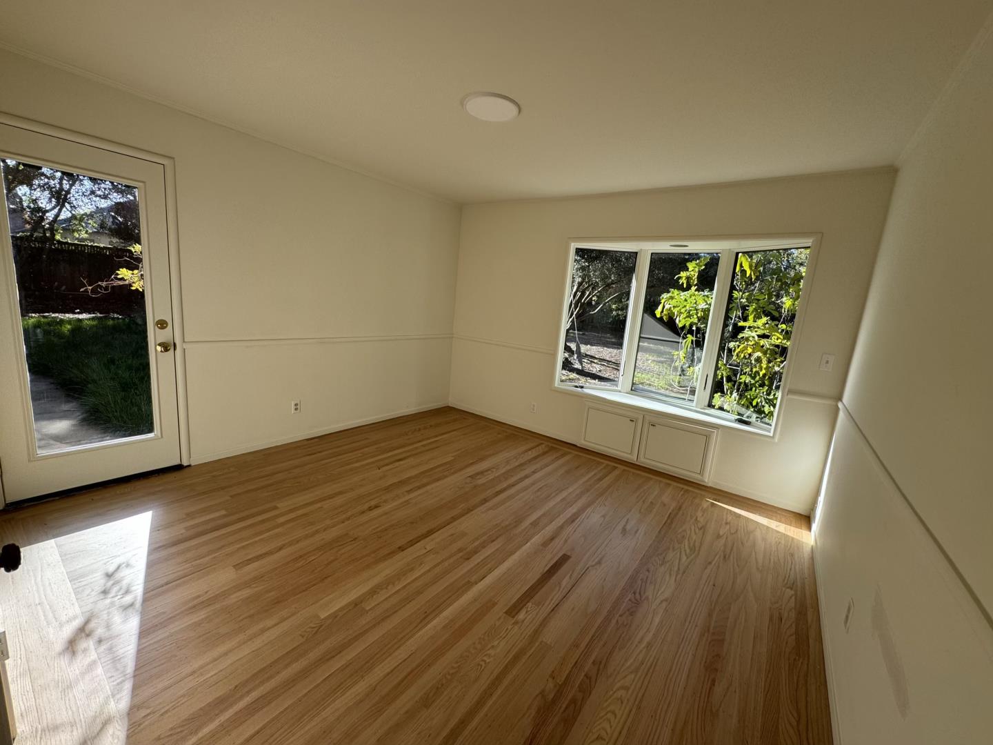130 Garland Way