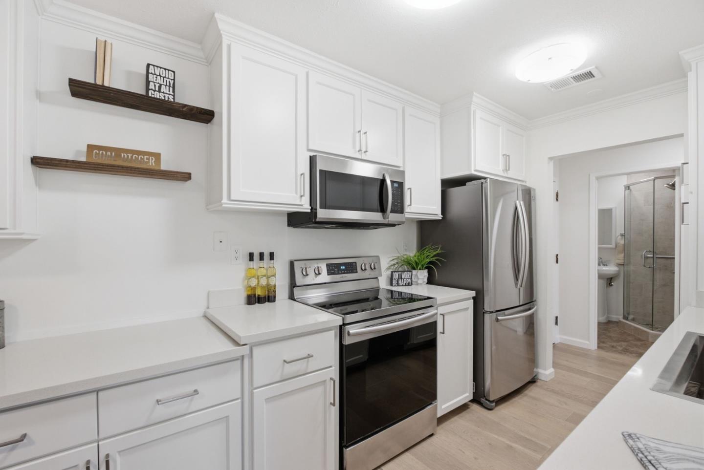 226 West Edith Avenue 33
