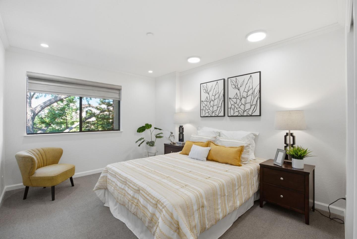 226 West Edith Avenue 33