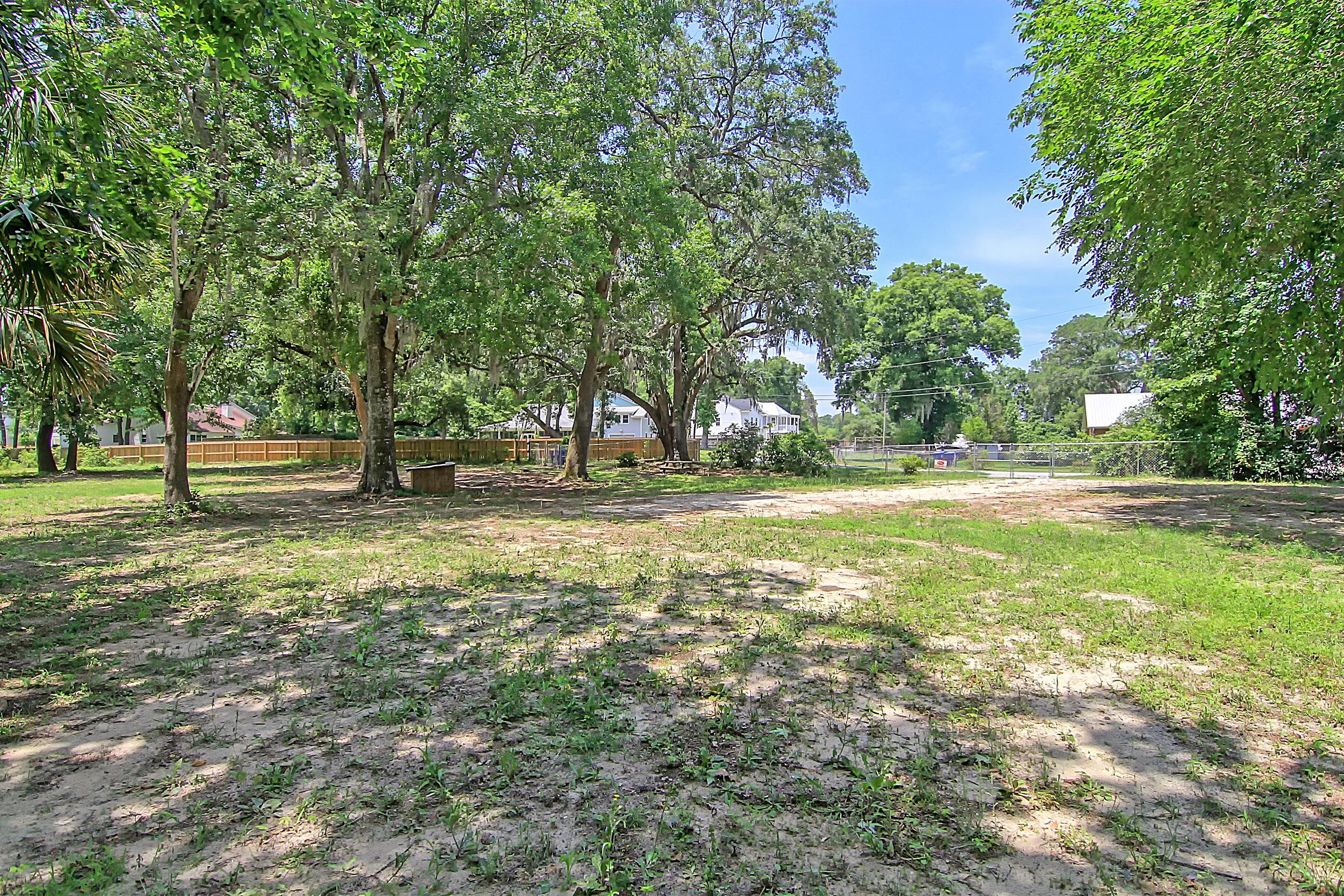 2125 Gulf Drive