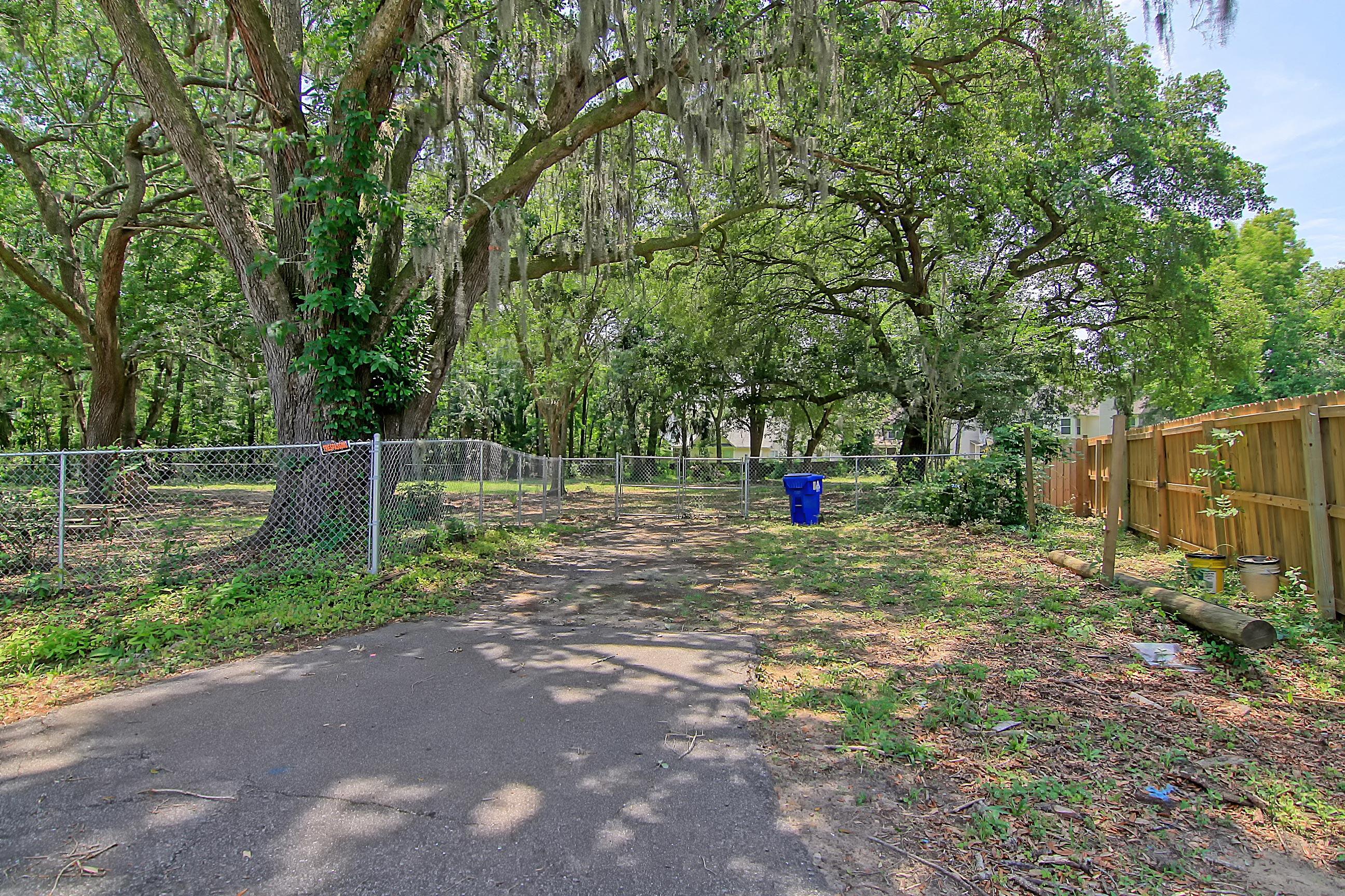 2125 Gulf Drive