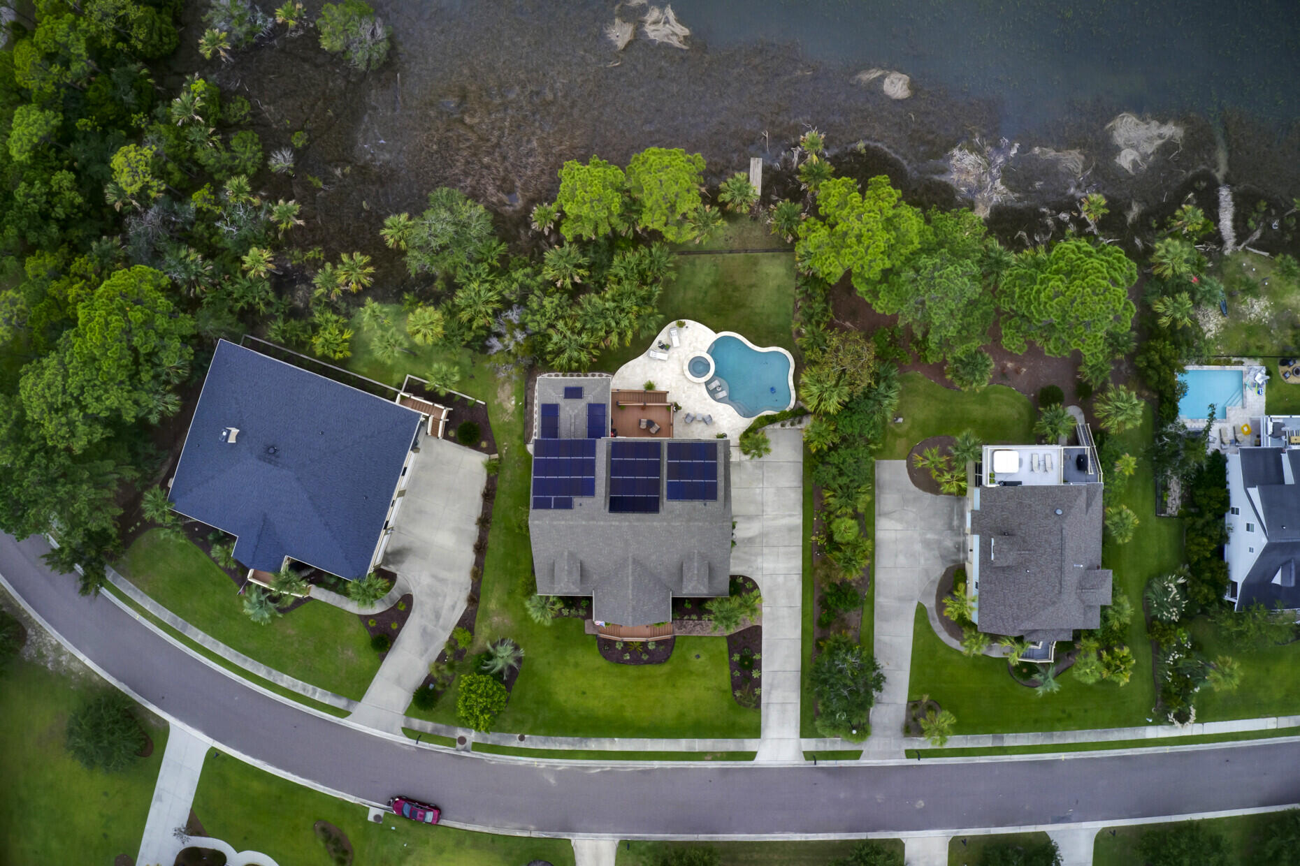 2104 Breezy Point Drive