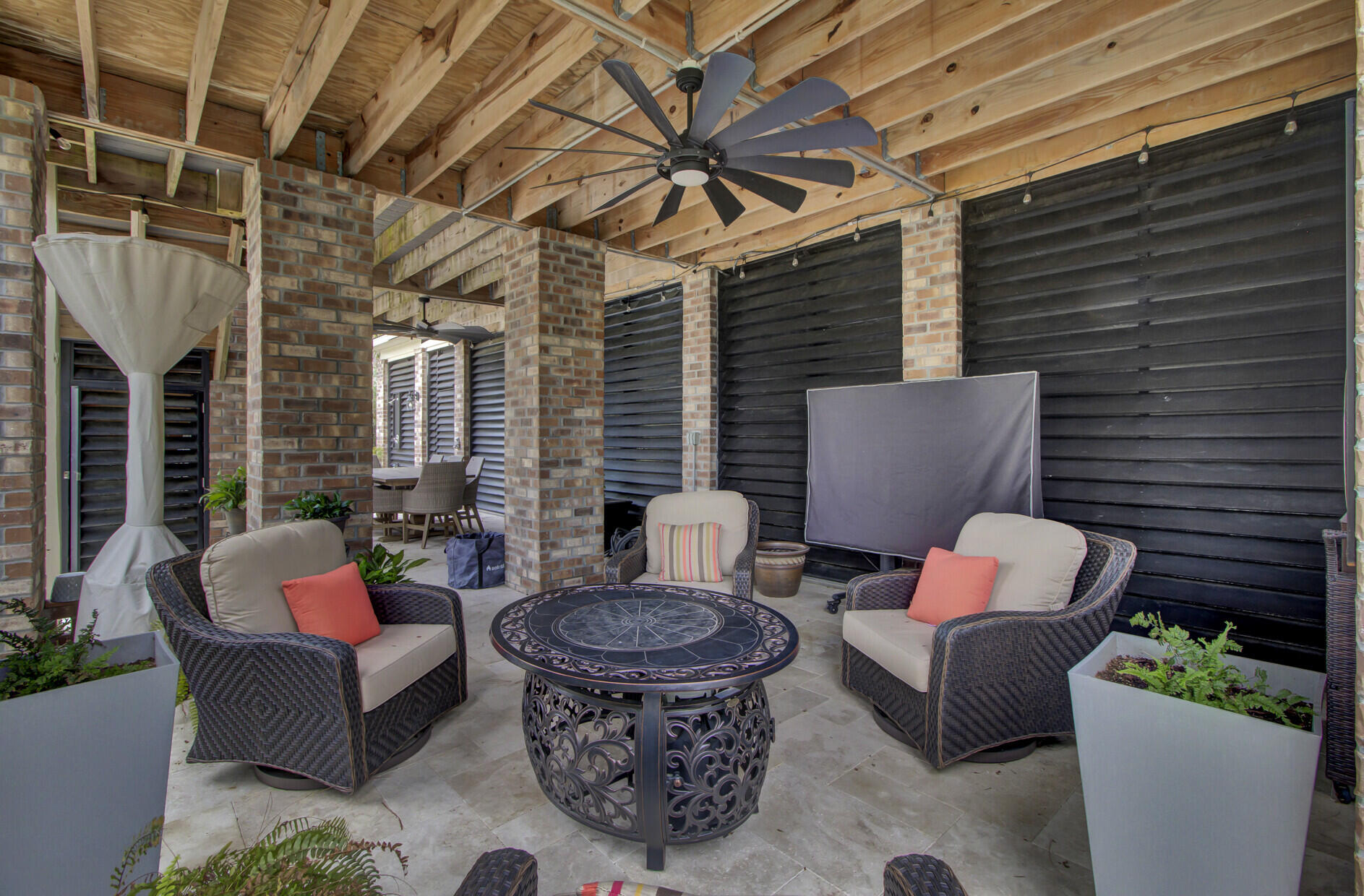 2104 Breezy Point Drive
