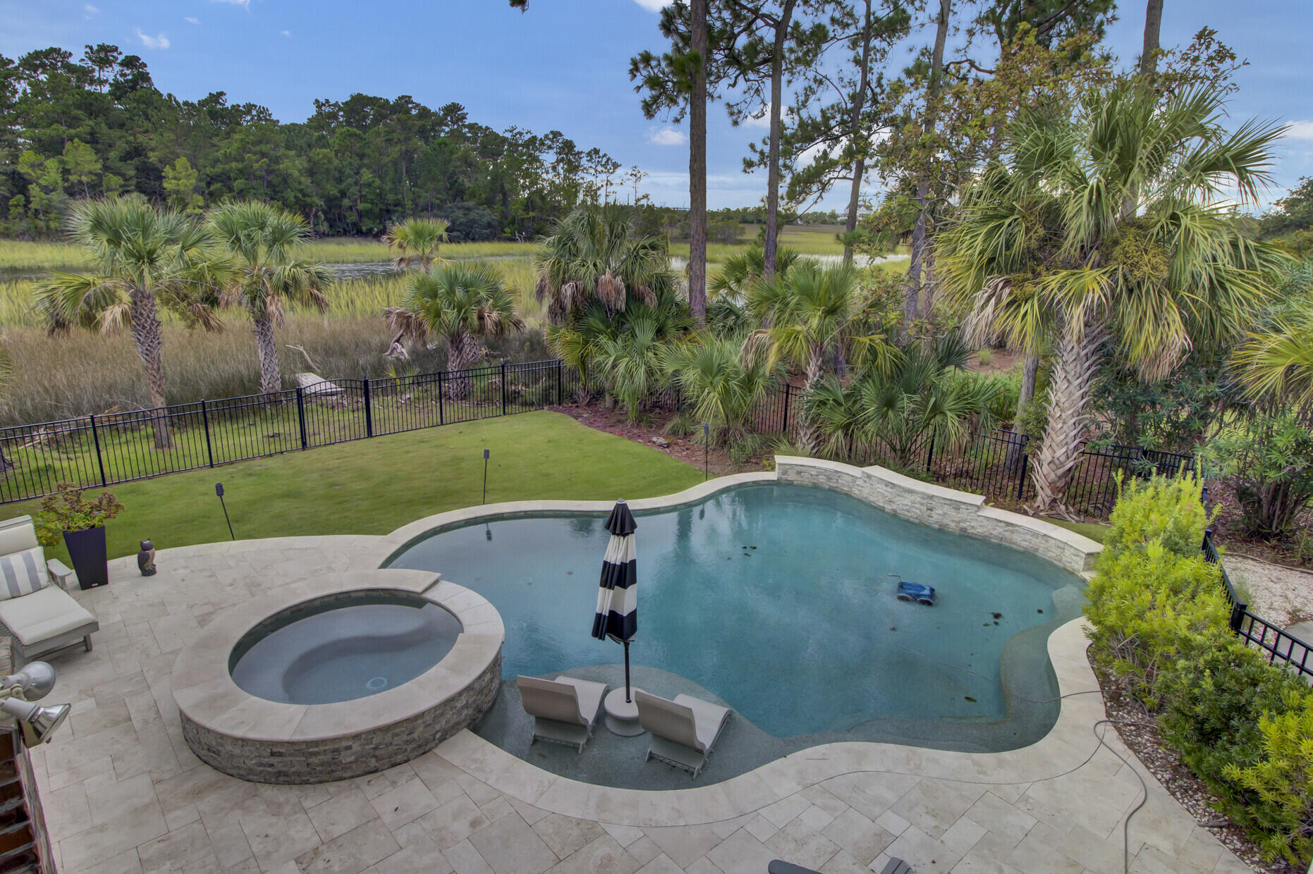 2104 Breezy Point Drive