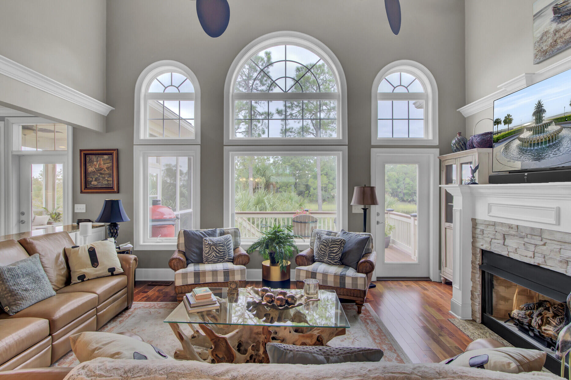 2104 Breezy Point Drive