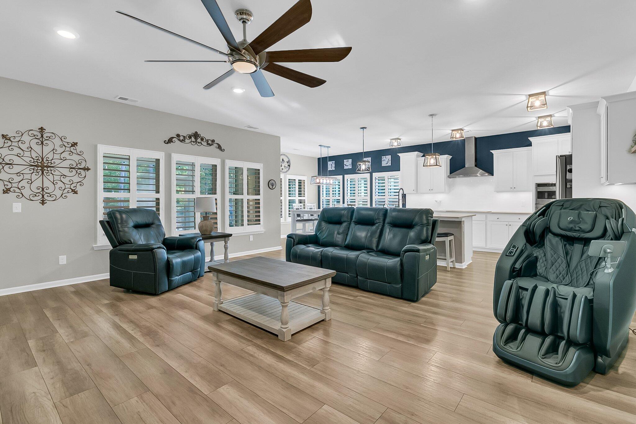 1116 Coastal Creek Court