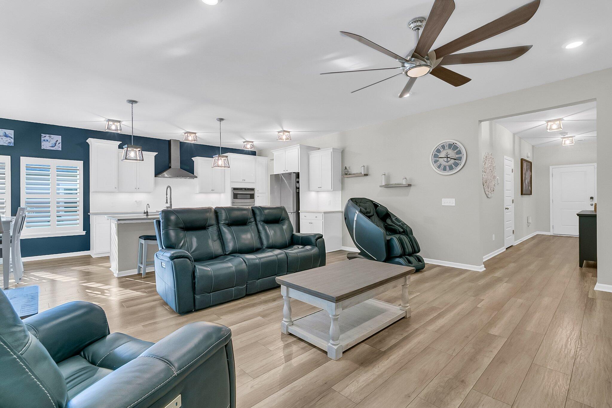 1116 Coastal Creek Court