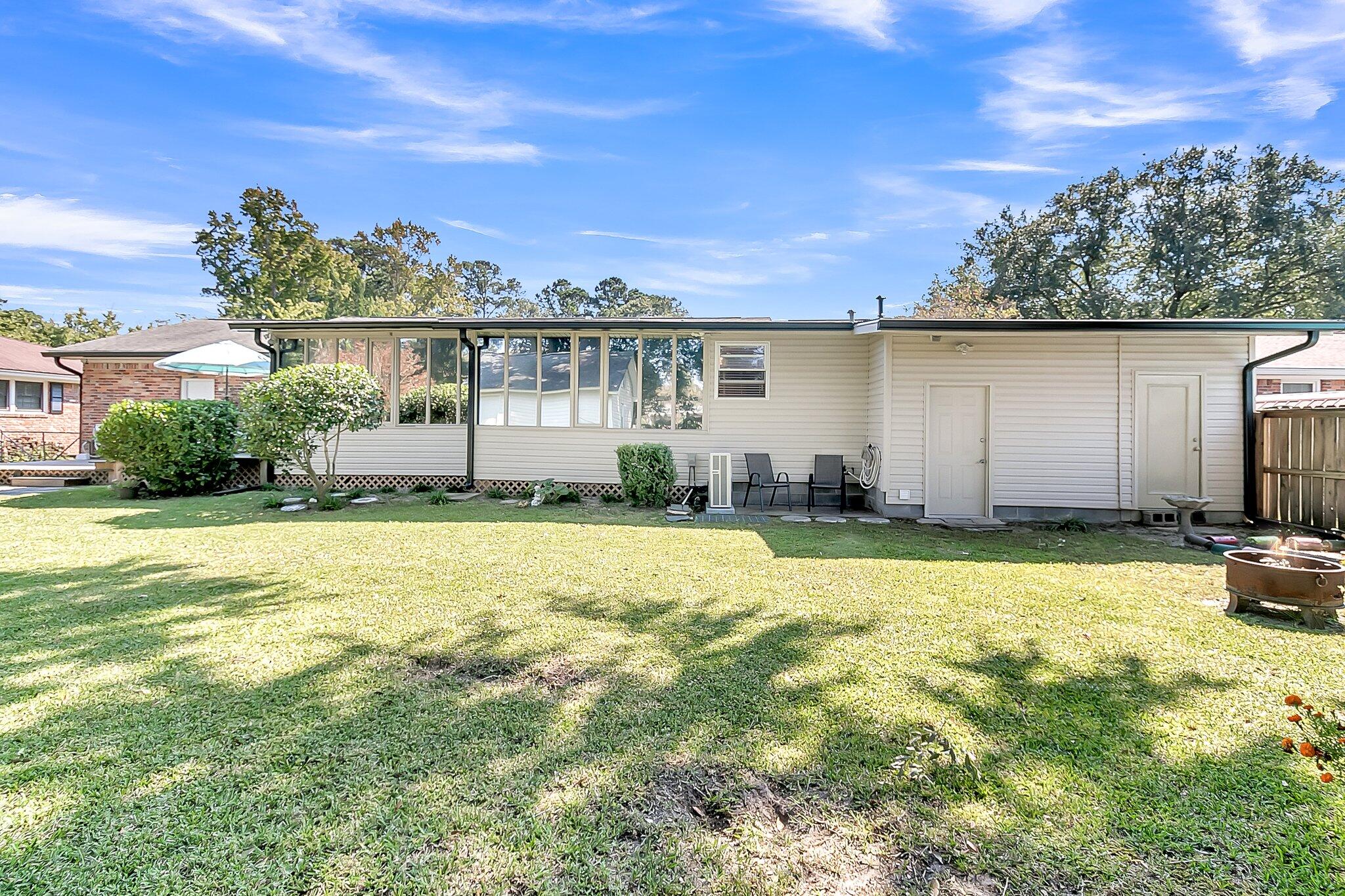 1240 Greenfield Place