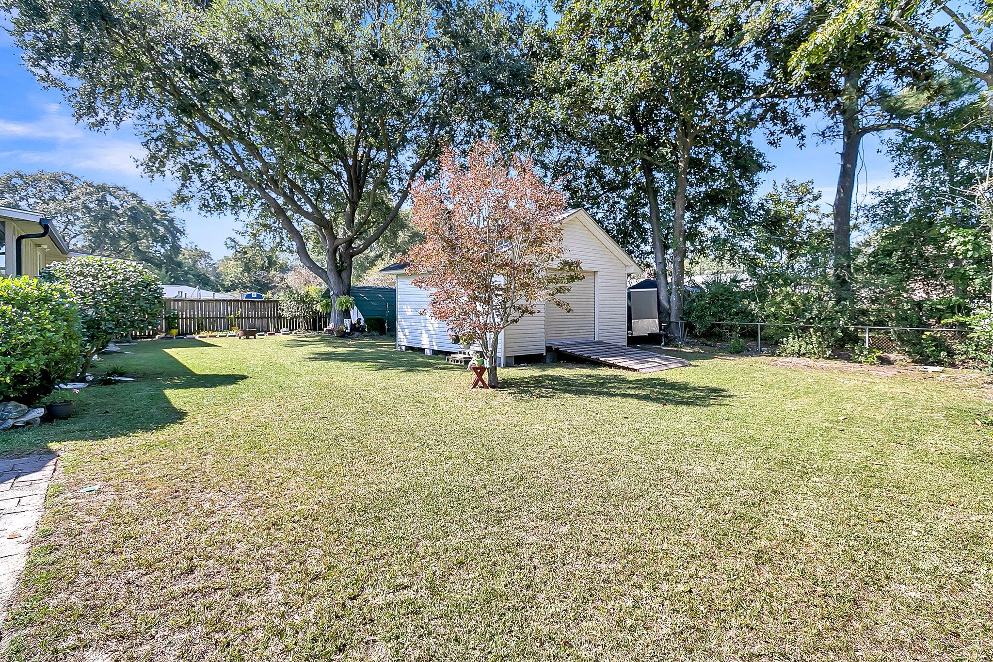 1240 Greenfield Place
