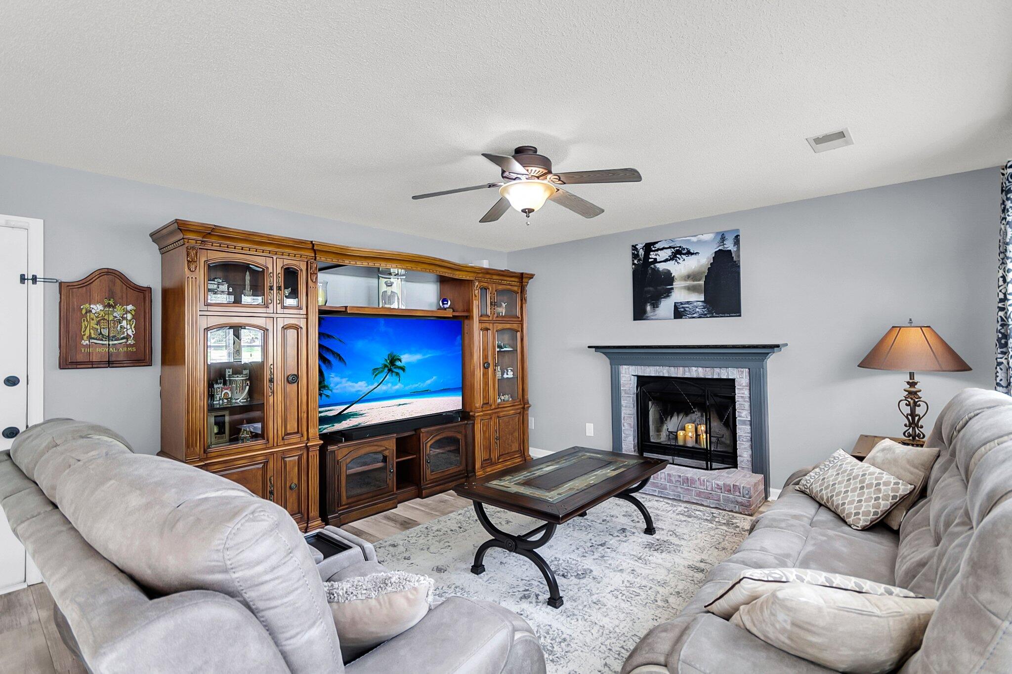 100 Conset Bay Court
