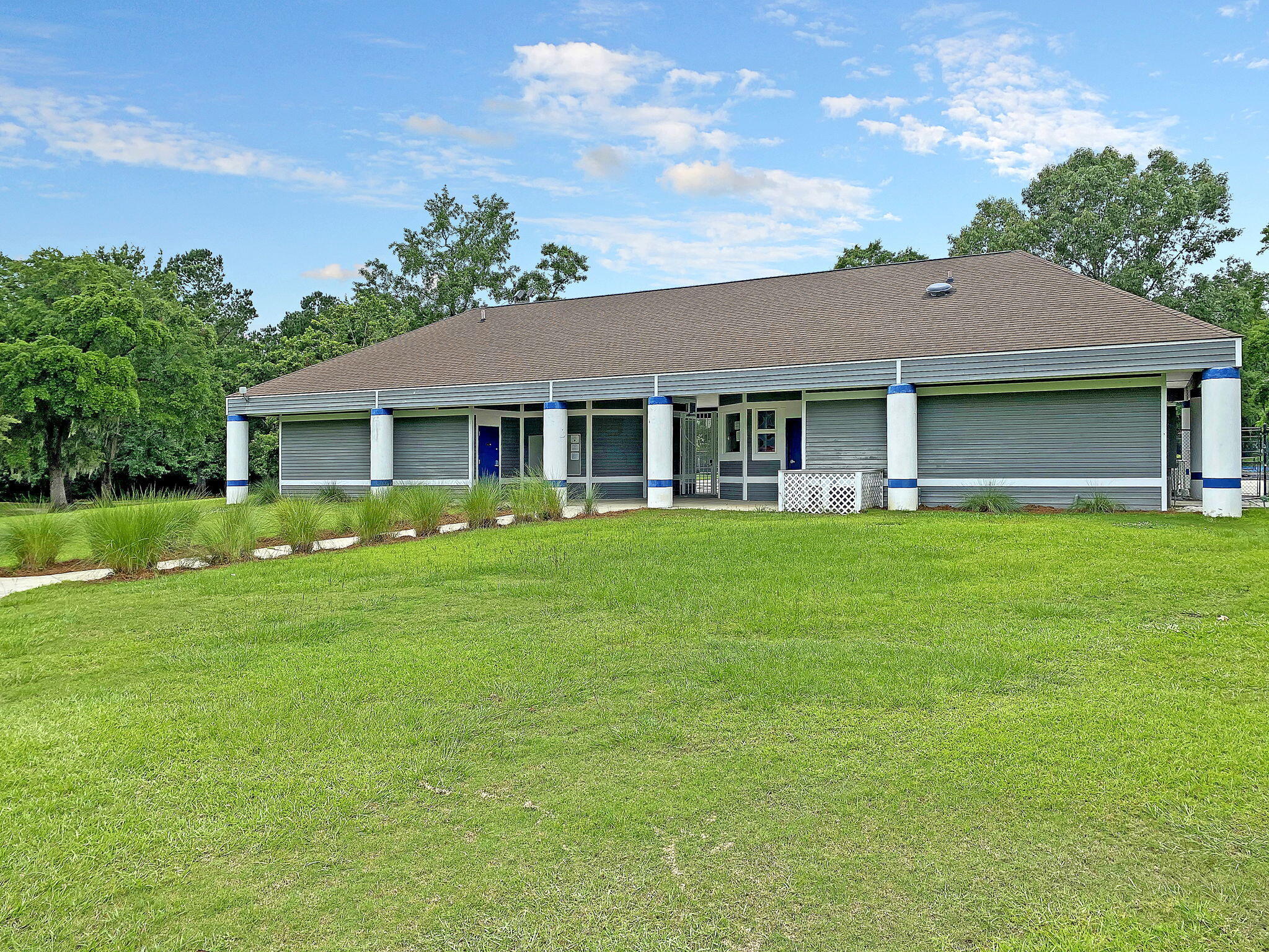 100 Conset Bay Court