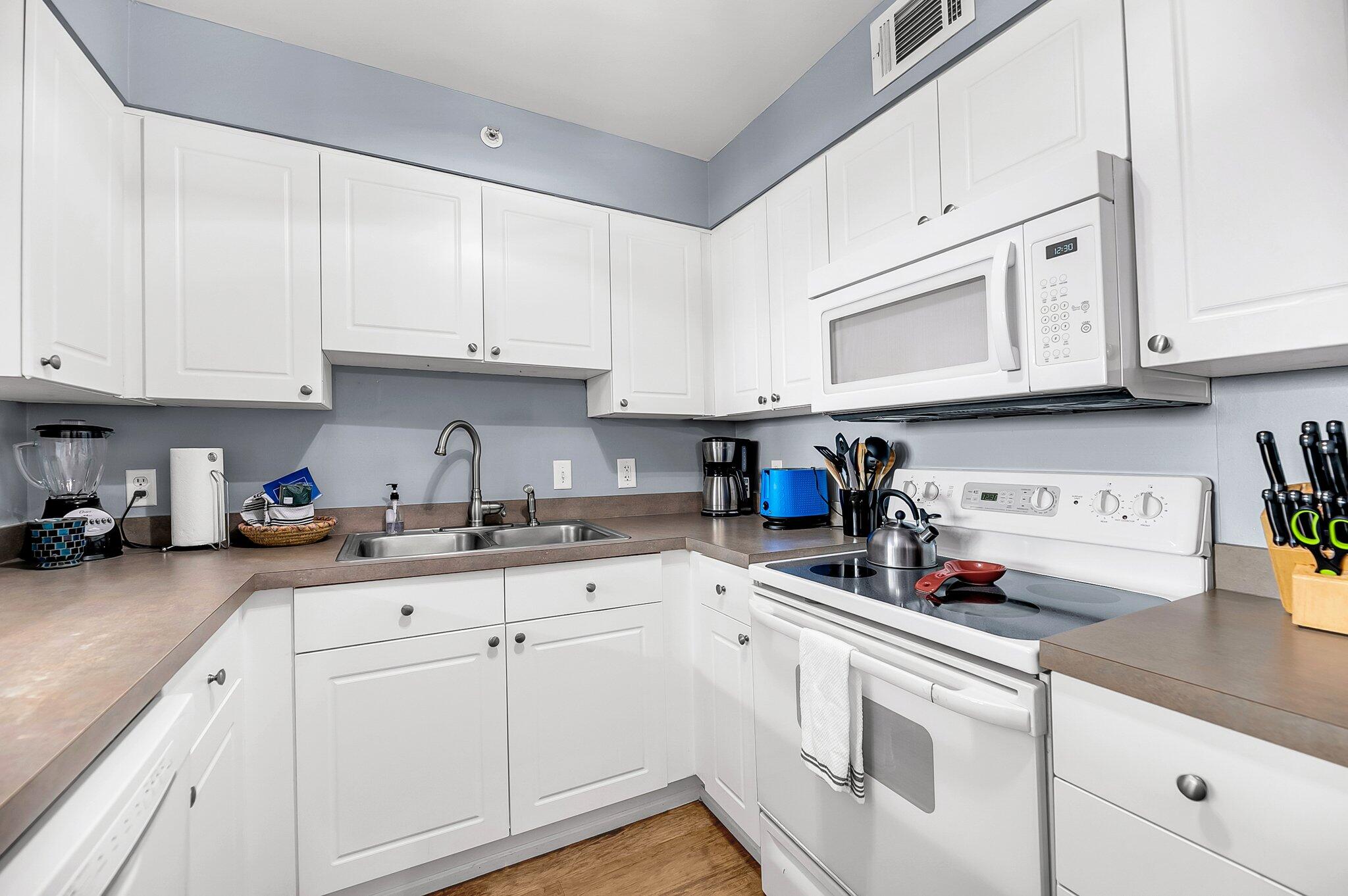 2395 Folly Road # 4f