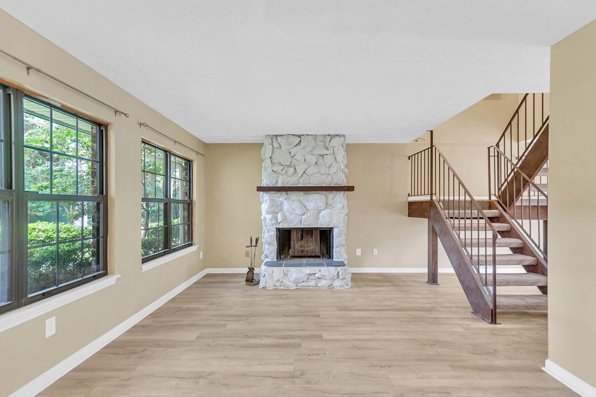 2939 Cathedral Lane