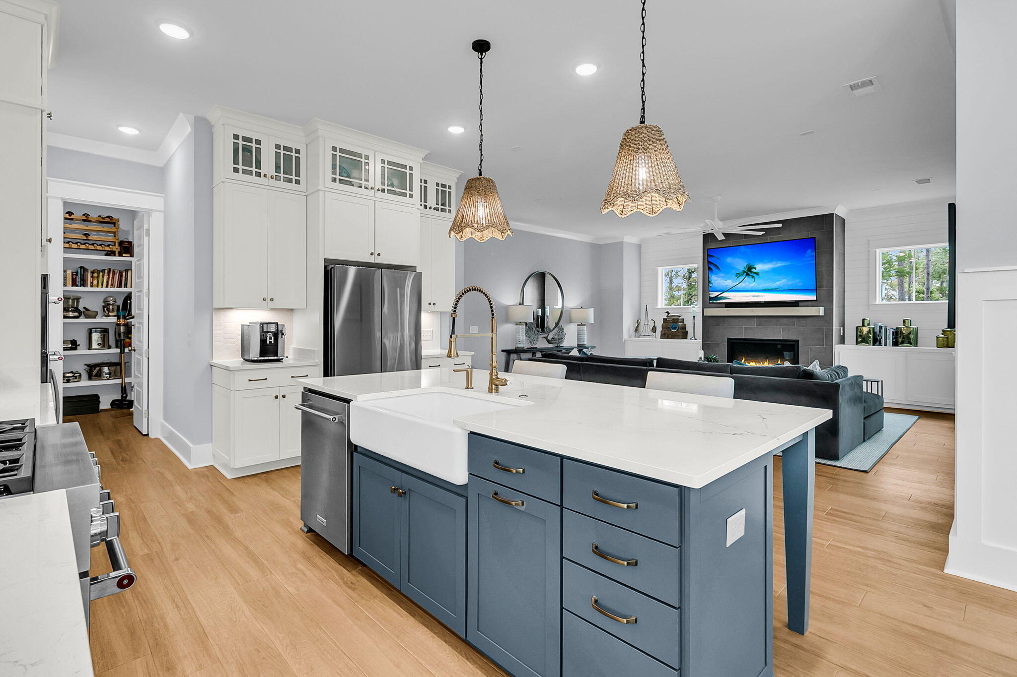 331 Blowing Fresh Drive