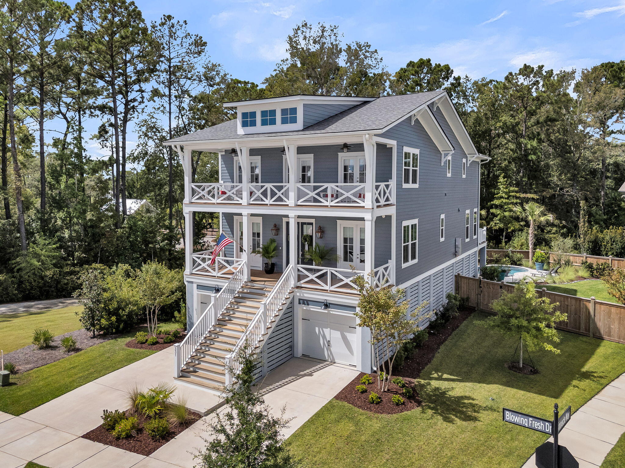 331 Blowing Fresh Drive