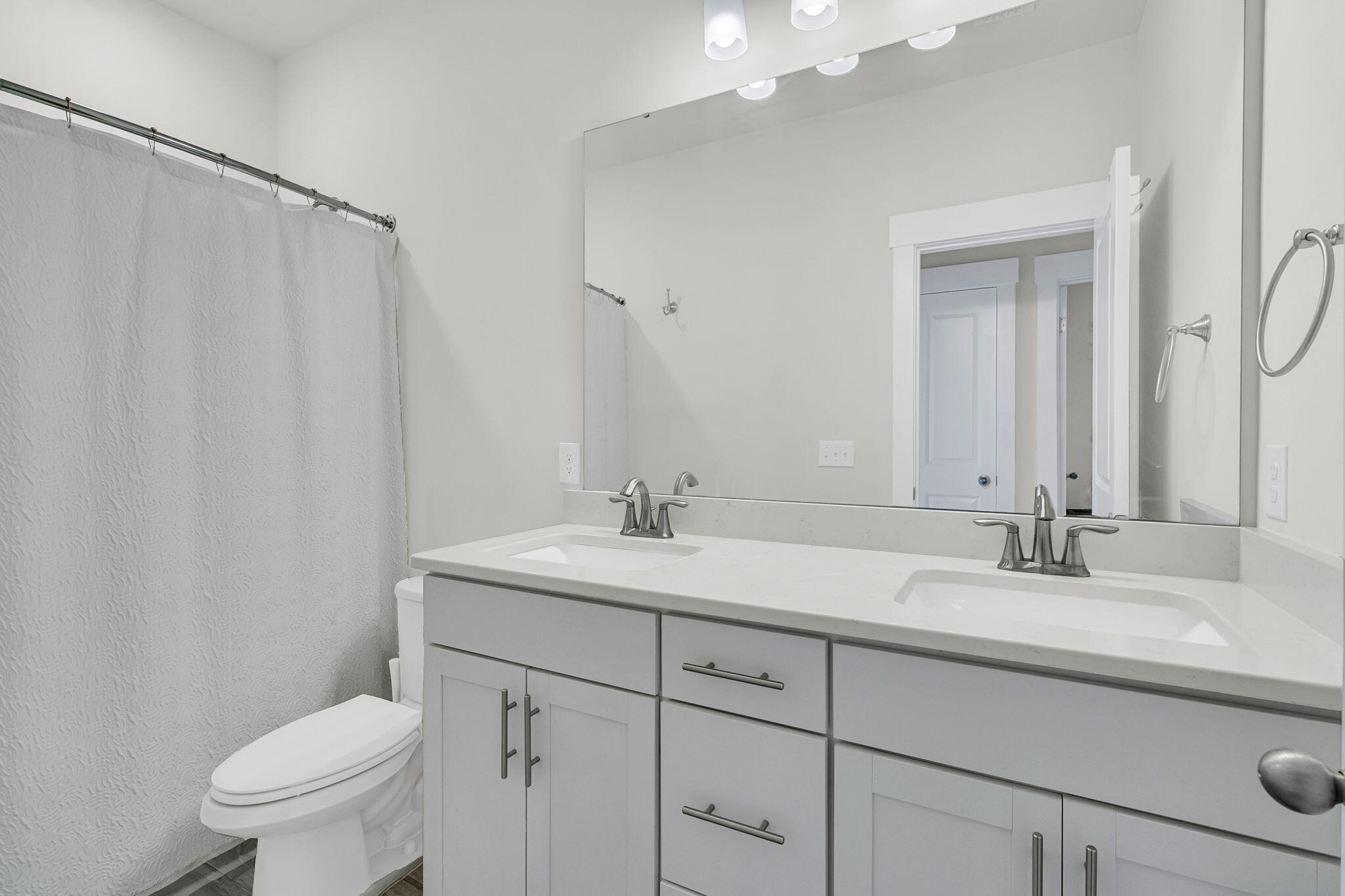 130 Wappoo Trce Lane