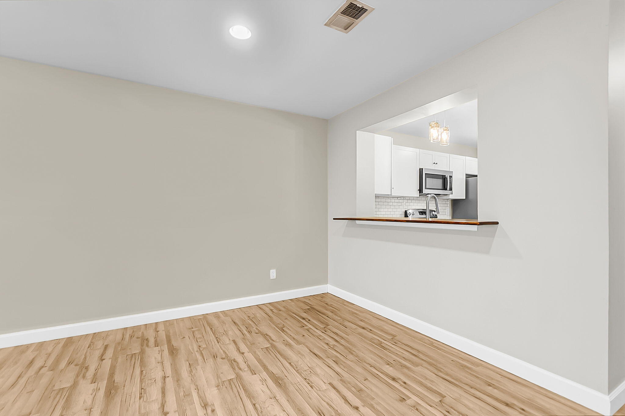 1530 Fort Johnson Road # 1c