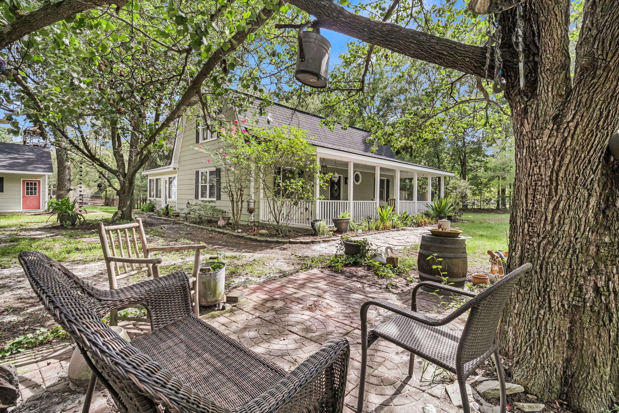 7971 Highway 162