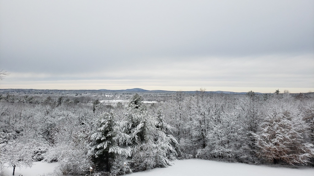 110 Kettle Hole Rd