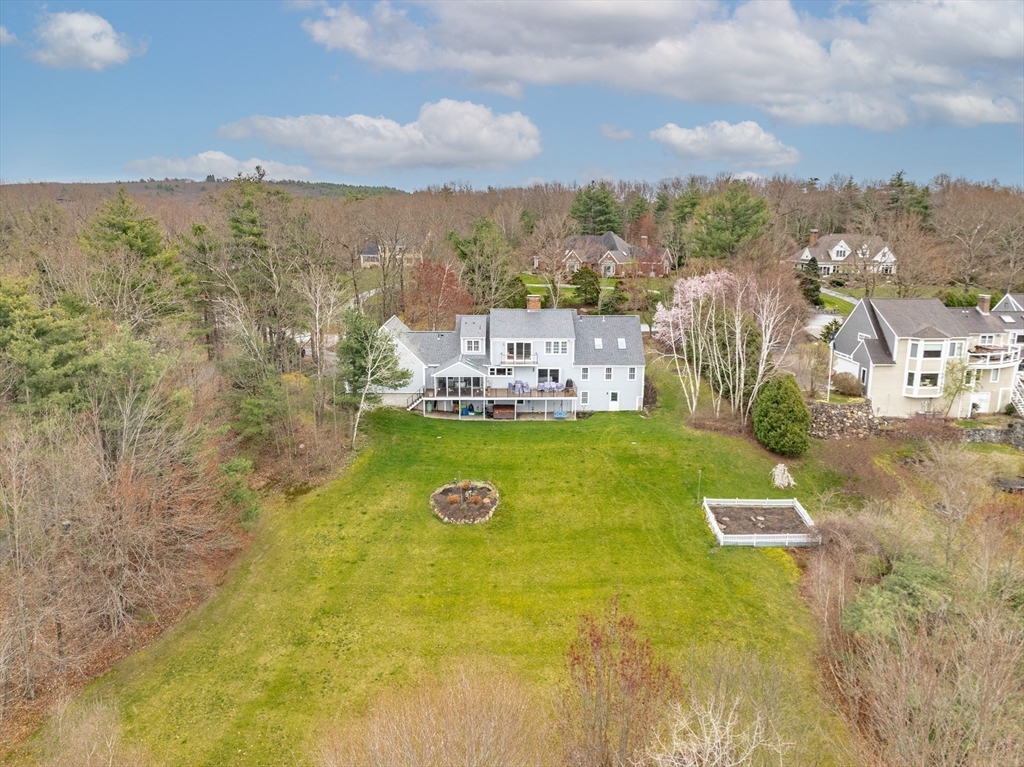 110 Kettle Hole Rd