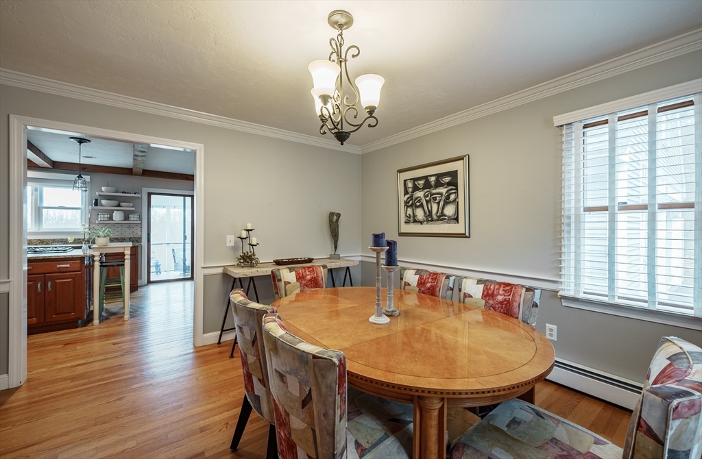 110 Kettle Hole Rd