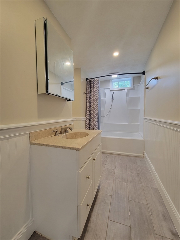 5 Dana St
