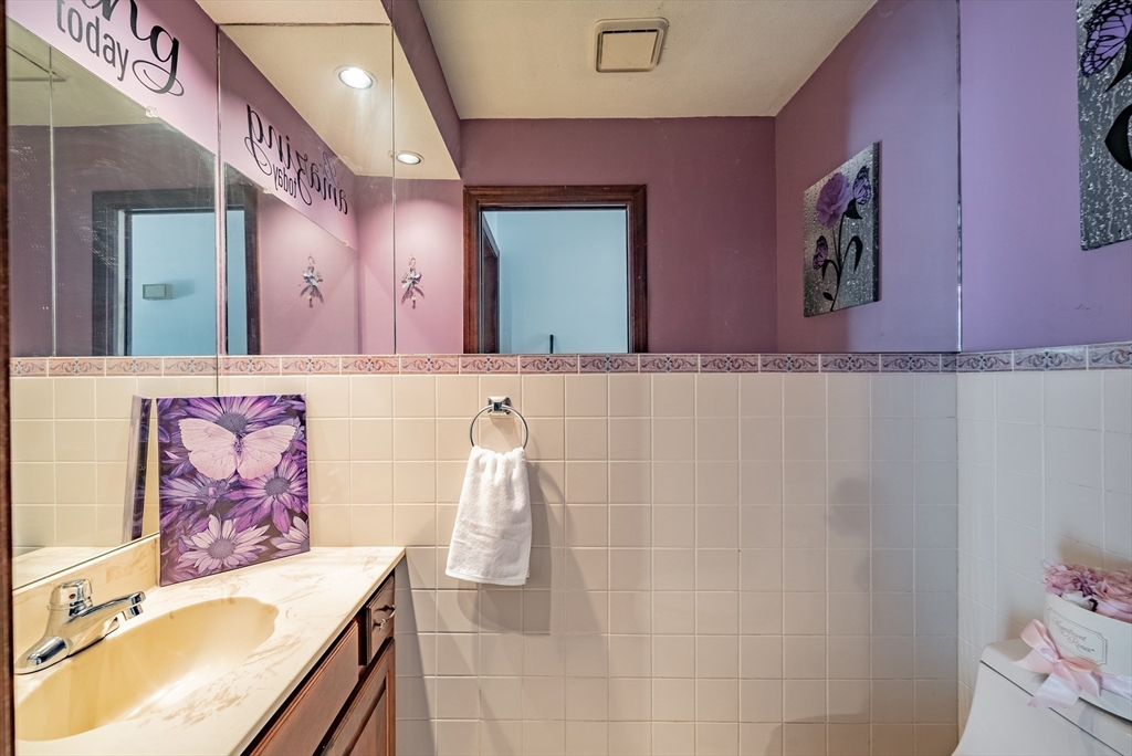 3B Castle Hill Rd # B