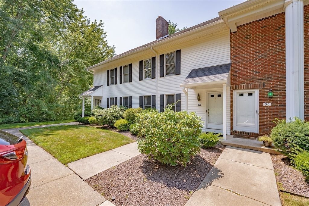 3B Castle Hill Rd # B