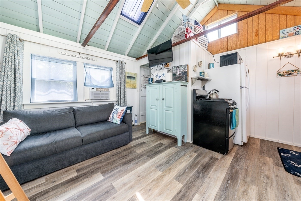 218 Old Wharf Road # 309 Unit: #309