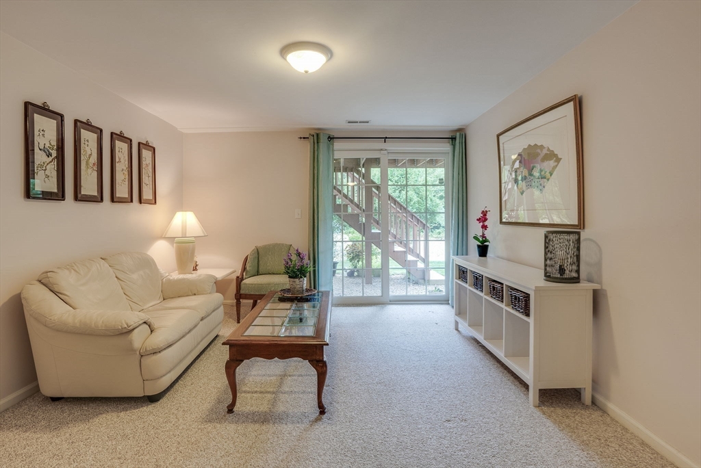 16 Walden Way # 16