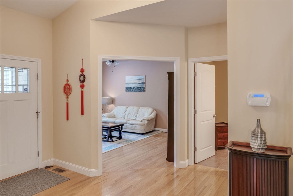16 Walden Way # 16