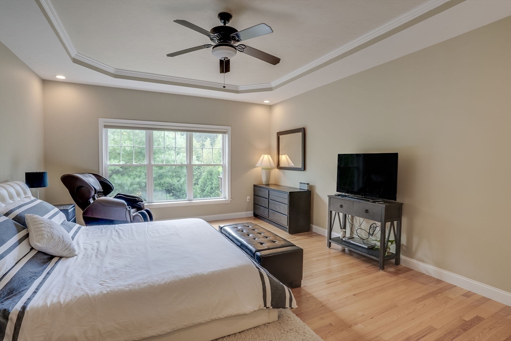 16 Walden Way # 16