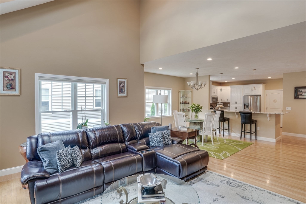16 Walden Way # 16