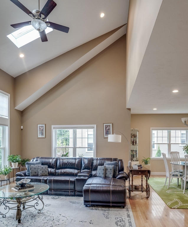 16 Walden Way # 16