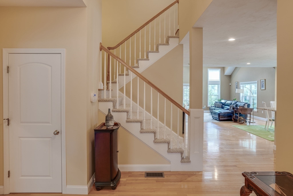 16 Walden Way # 16