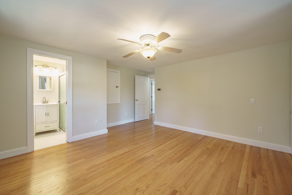 14 Thoreau Rd